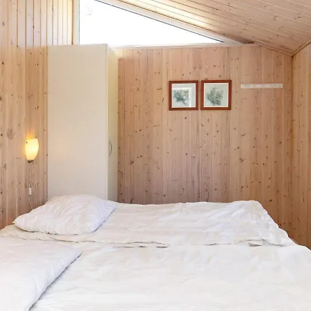 Ferienhaus 14 Person In Vaeggerlose-by Traum