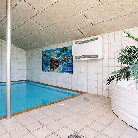 Ferienhaus 14 Person In Vaeggerlose-by Traum