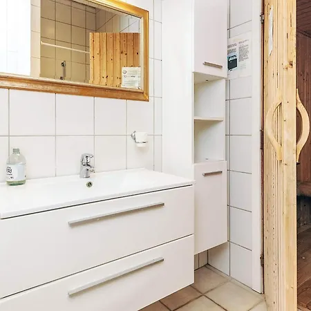 Ferienhaus 14 Person In Vaeggerlose-by Traum *